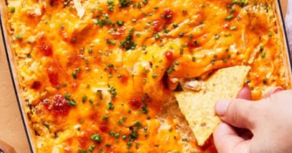 9 Festive Dips for National Chip & Dip Day Delights